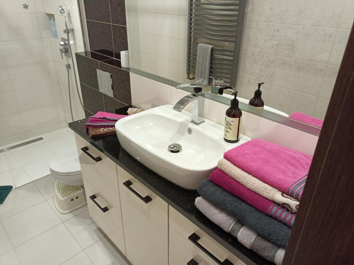Apartament Centrum 64M2 Klimatyzacja Kędzierzyn-Koźle Esterno foto