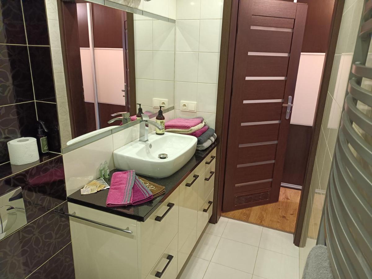 Apartament Centrum 64M2 Klimatyzacja Kędzierzyn-Koźle Esterno foto